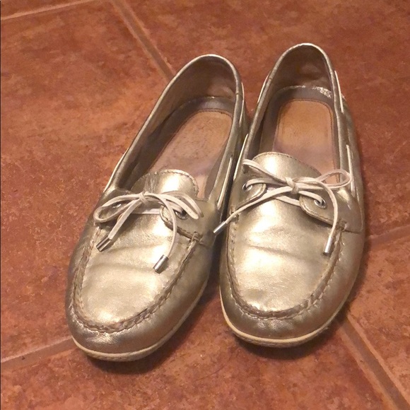 Gold Sperrys - Picture 1 of 3